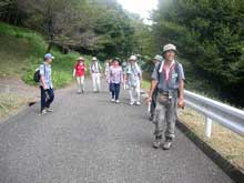 里山を歩こう