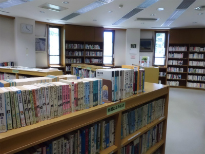 図書室の様子4