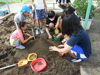 西幼稚園