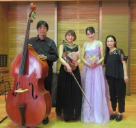 出演者集合写真