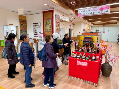 ひな人形展