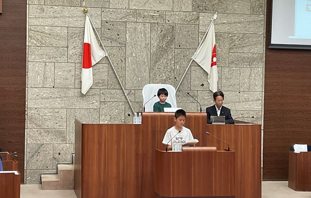 模擬議会の様子の写真2