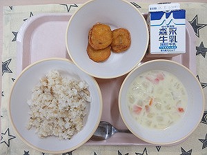 5月1日　給食の写真