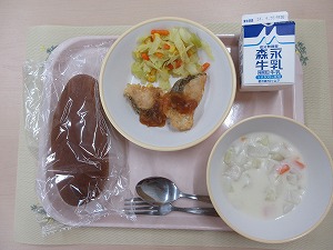 4月23日　給食の写真