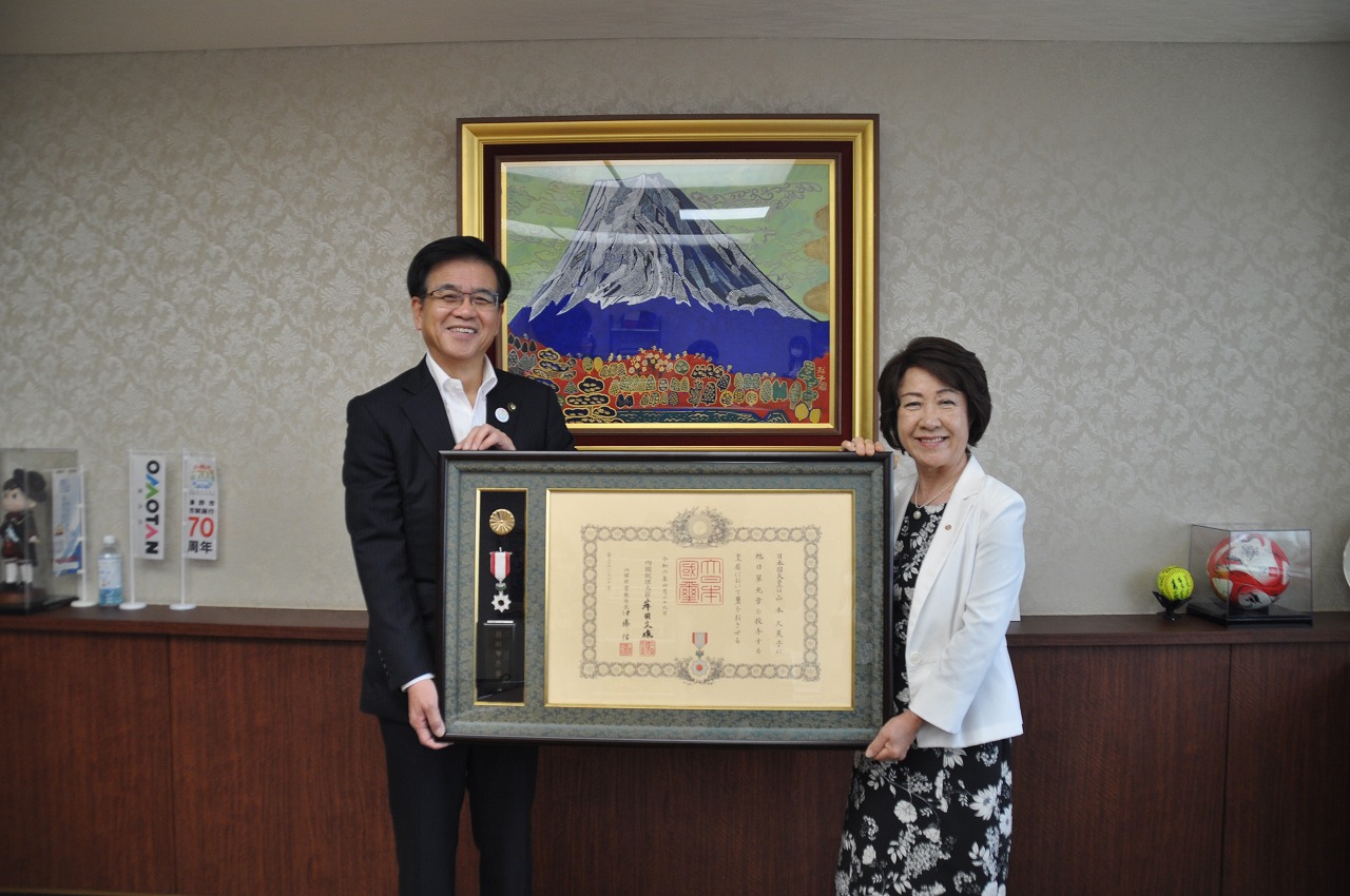 山本久美子さんから令和６年春の叙勲受章報告
