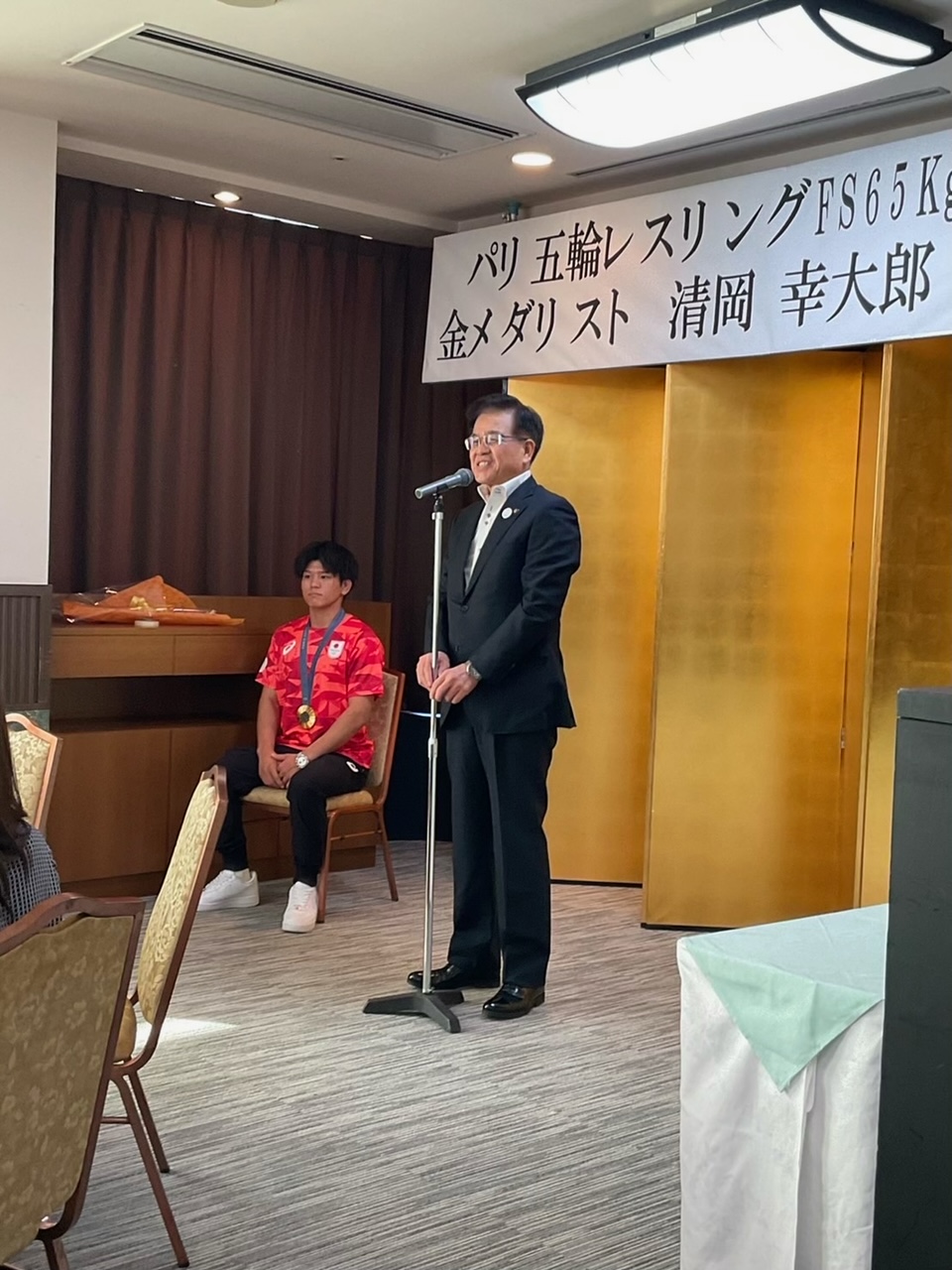 パリオリンピックレスリング金メダリスト・清岡幸大郎選手祝勝会1