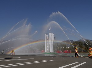 一斉放水の写真