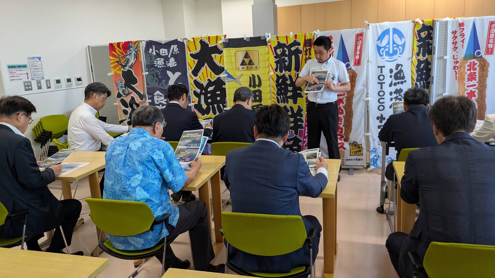 県市長会漁港の駅視察