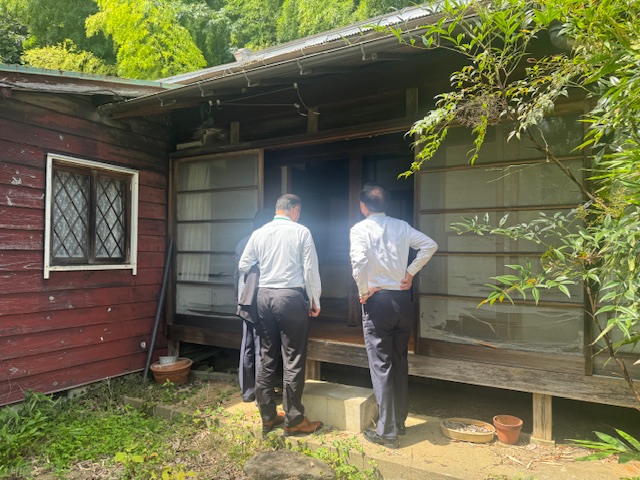 宮永岳彦画伯アトリエ屋外視察写真